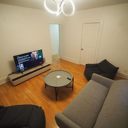 The Auditorium Suite Kitchener Esterno foto